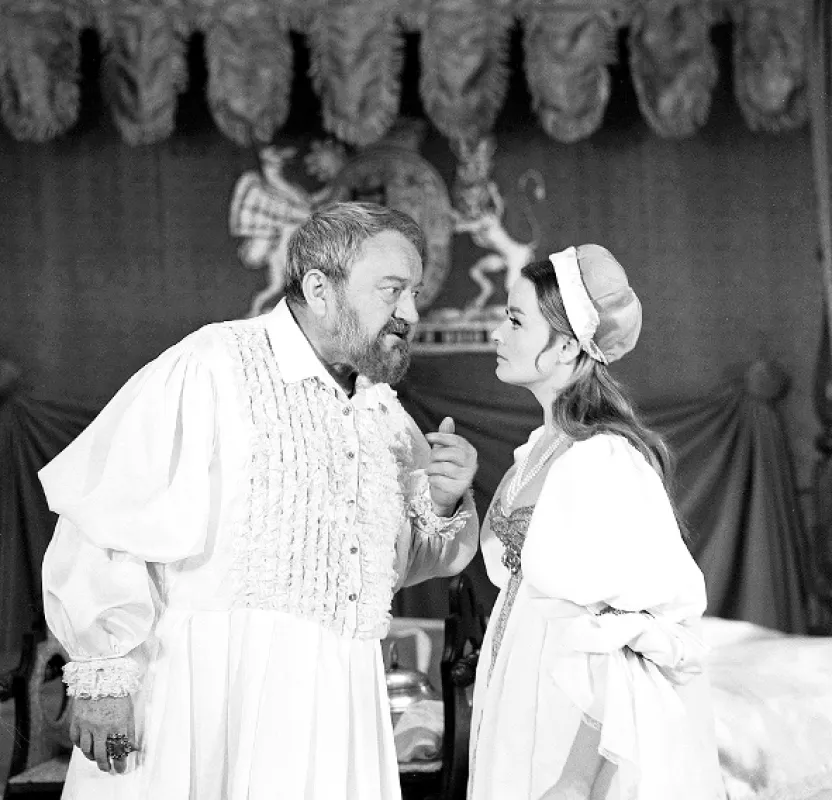 Král a žena, 1967 - fotogaléria