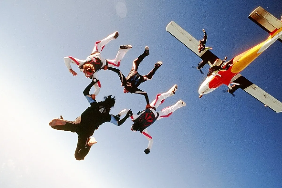 Zóna úniku (Drop Zone), 1994 - fotogaléria