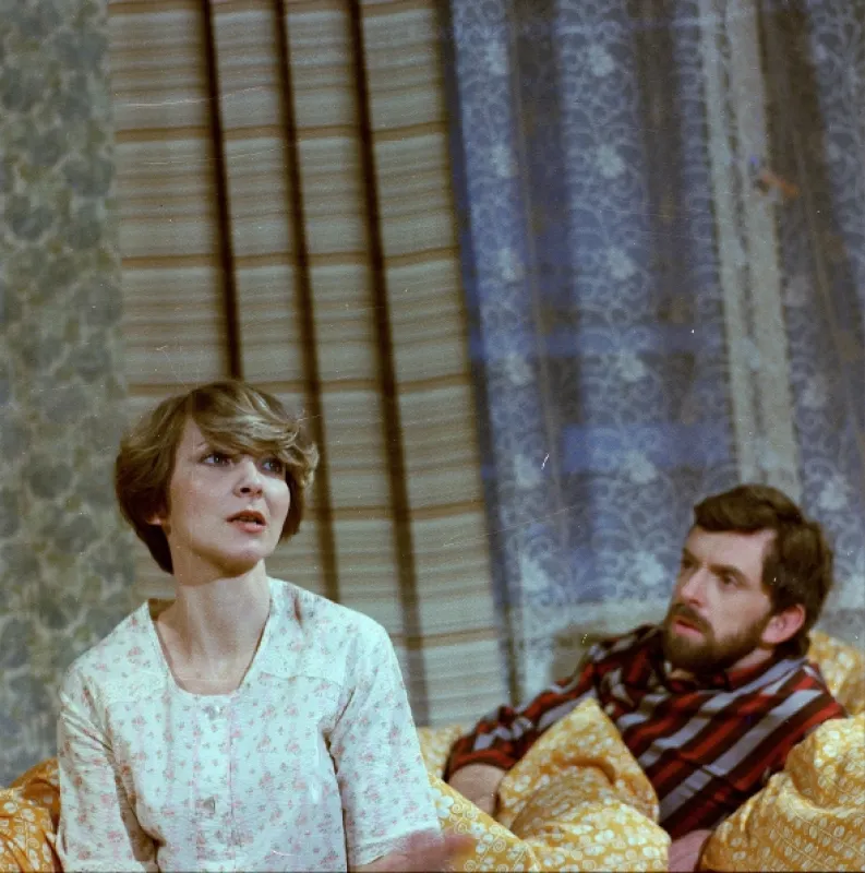 List písaný po španielsky, 1980 - fotogaléria