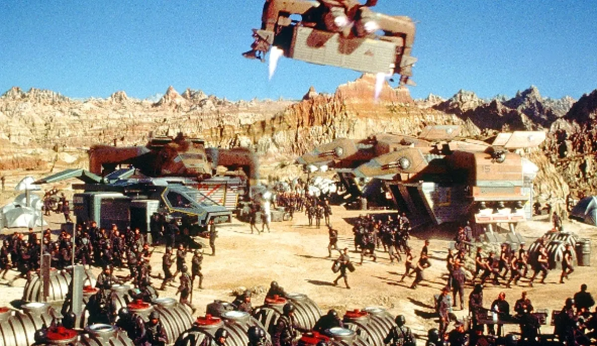 Hvězdná pěchota (Starship Troopers), 1997 - fotogaléria
