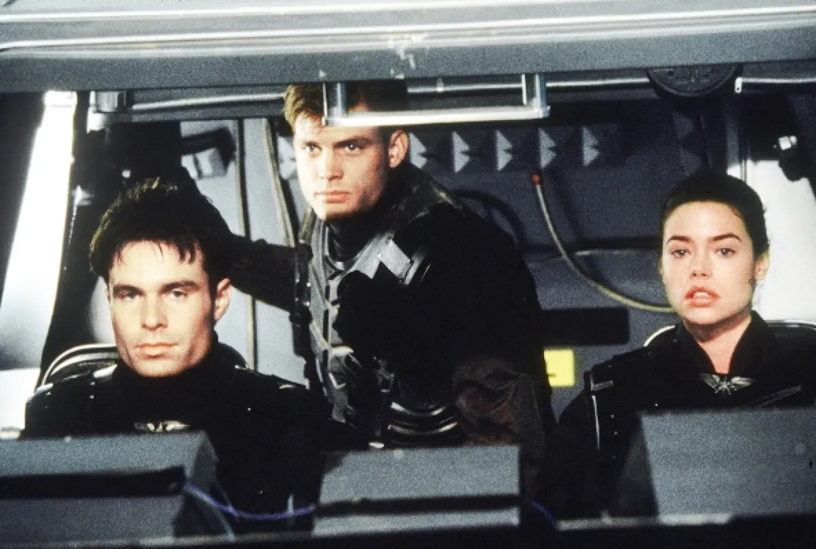Hvězdná pěchota (Starship Troopers), 1997 - fotogaléria