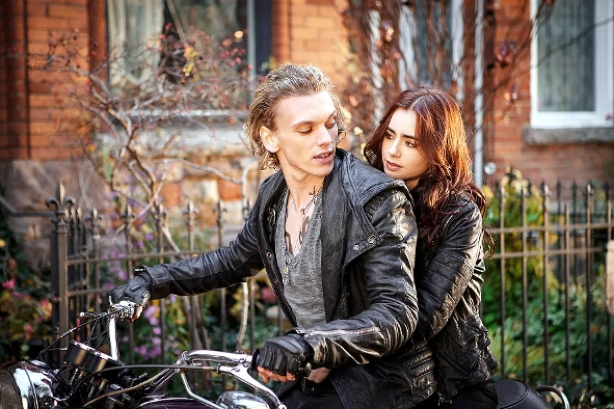 Nástroje smrteľníkov: Mesto z kostí (The Mortal Instruments: City of Bones), 2014 - fotogaléria