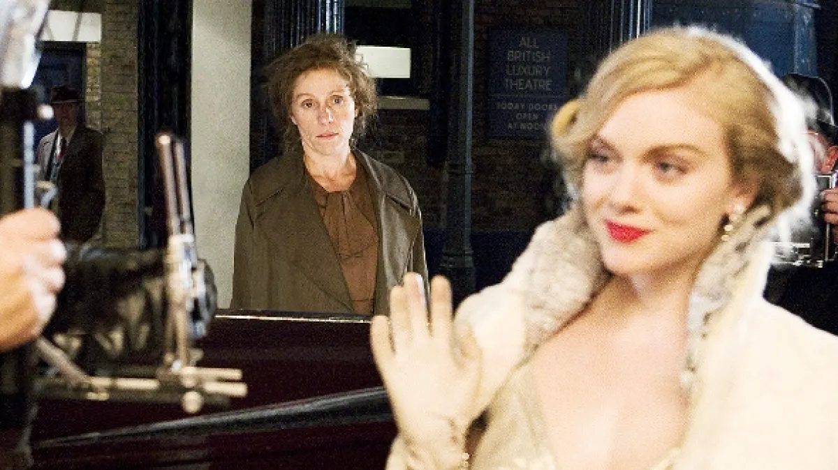 Velký den slečny Pettigrewové (Miss Pettigrew Lives for a Day), 2008 - fotogaléria
