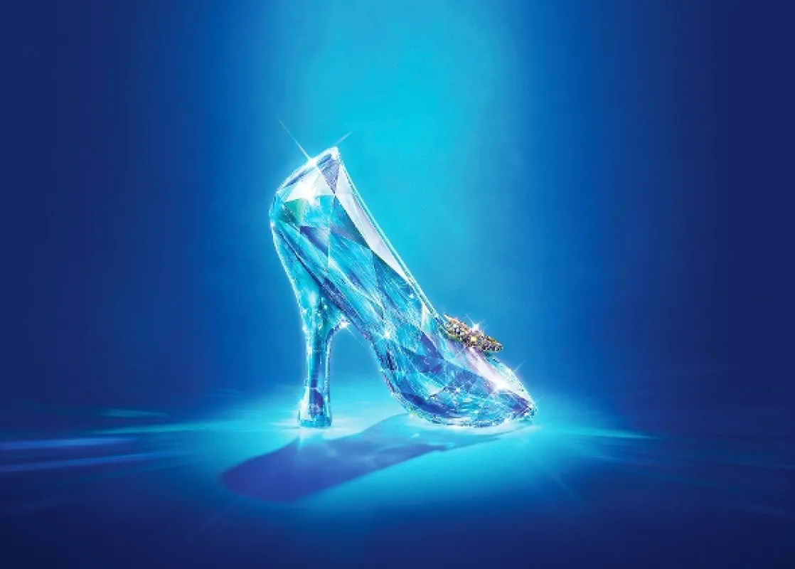 Popelka (Cinderella), 2015 - fotogaléria