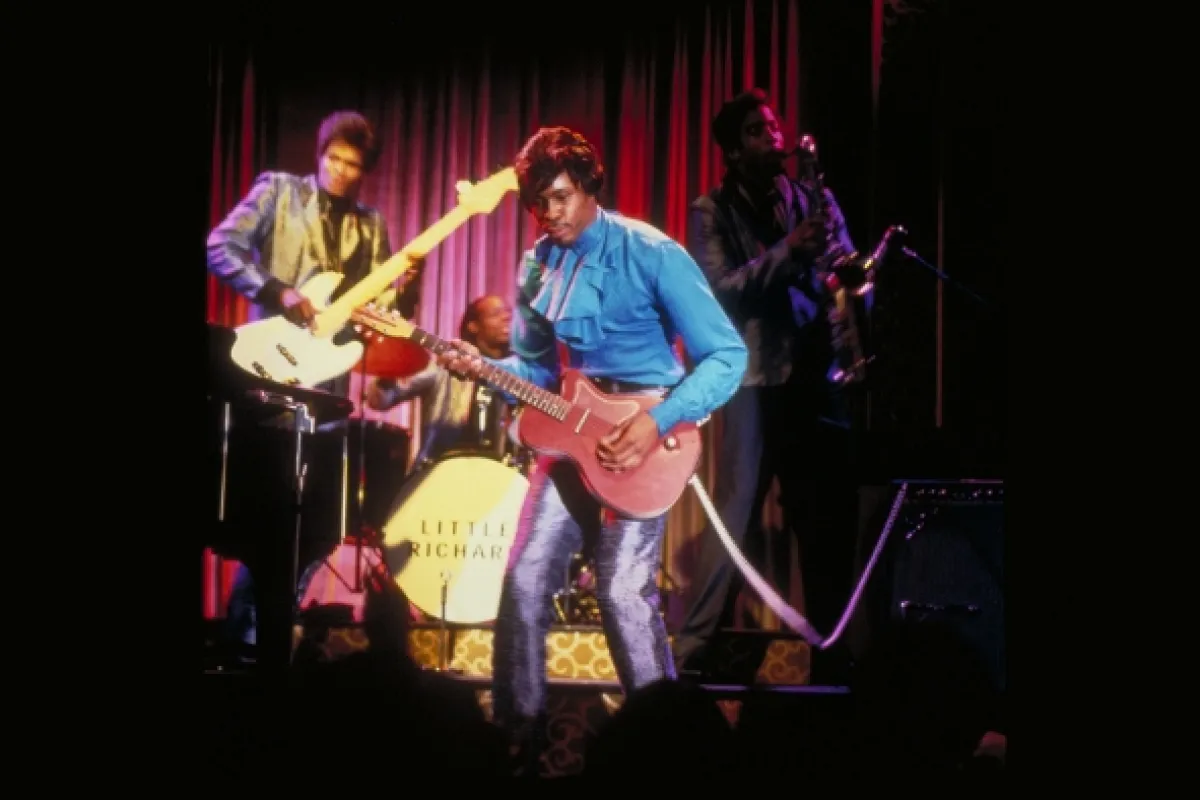 Hendrix, 2000 - fotogaléria