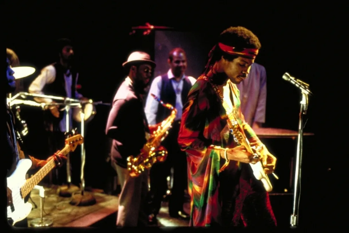 Hendrix, 2000 - fotogaléria