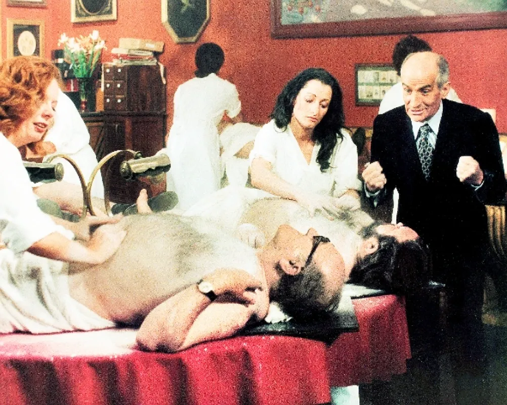 Krídelko alebo stehienko? (L’aile ou la cuisse), 1976 - fotogaléria
