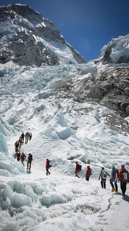 Khumbu - Život na ledovci (Life of Khumbu), 2021 - fotogaléria
