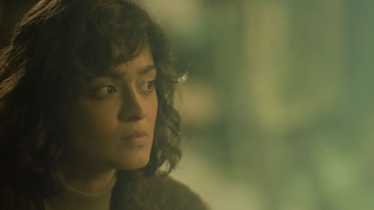 Město a město (The City And The City), 2017 - fotogaléria