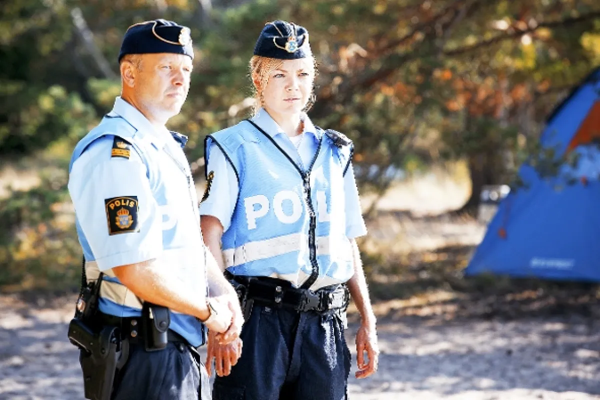 Vraždy na Sandhamne (Morden i Sandhamn: I grunden utan skuld), 2013 - fotogaléria