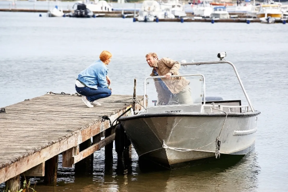 Vraždy na Sandhamne (Morden i Sandhamn: I maktens skugga), 2018 - fotogaléria