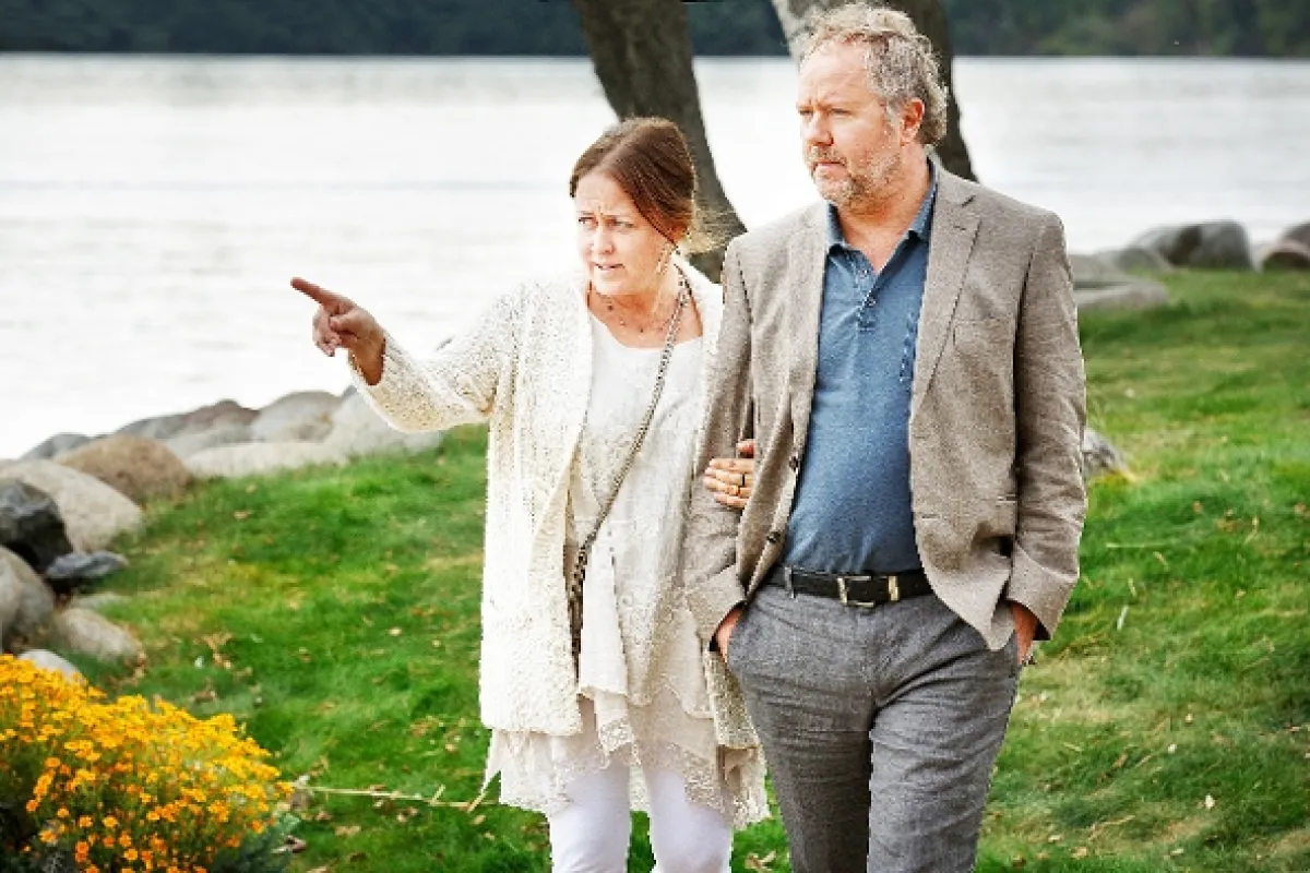 Vraždy na Sandhamne (Morden i Sandhamn: I maktens skugga), 2018 - fotogaléria