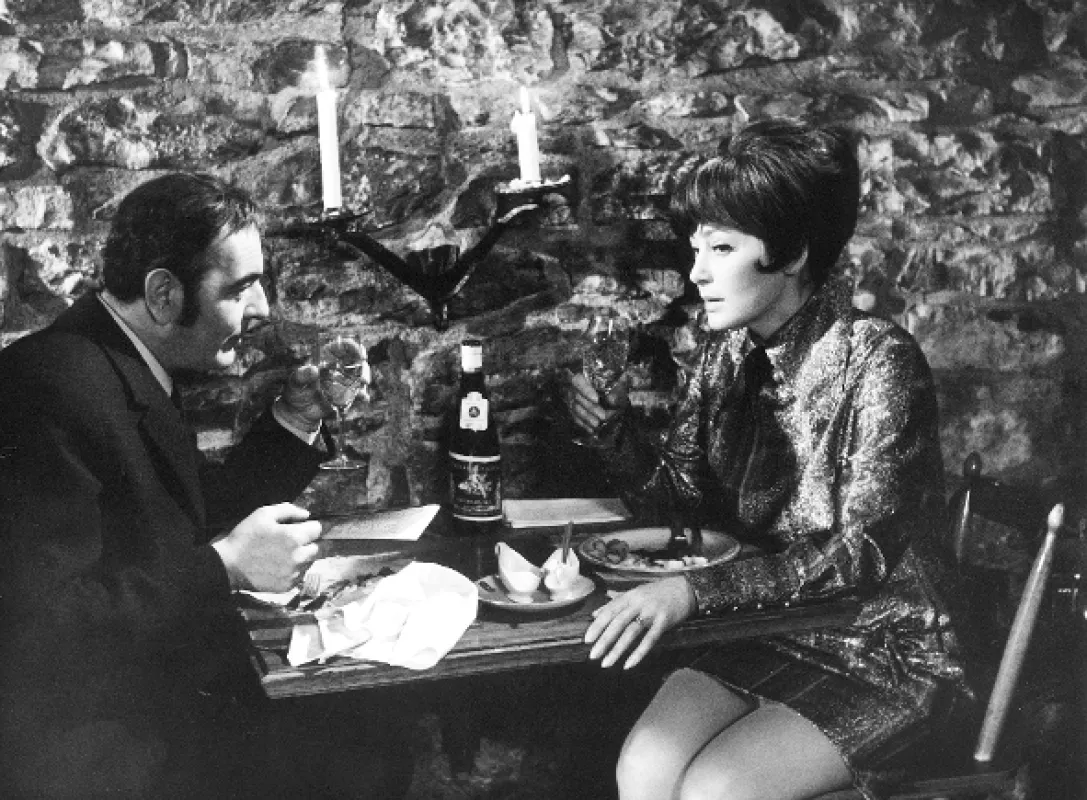 Na kolejích čeká vrah (NA KOLEJÍCH ČEKÁ VRAH), 1970 - fotogaléria