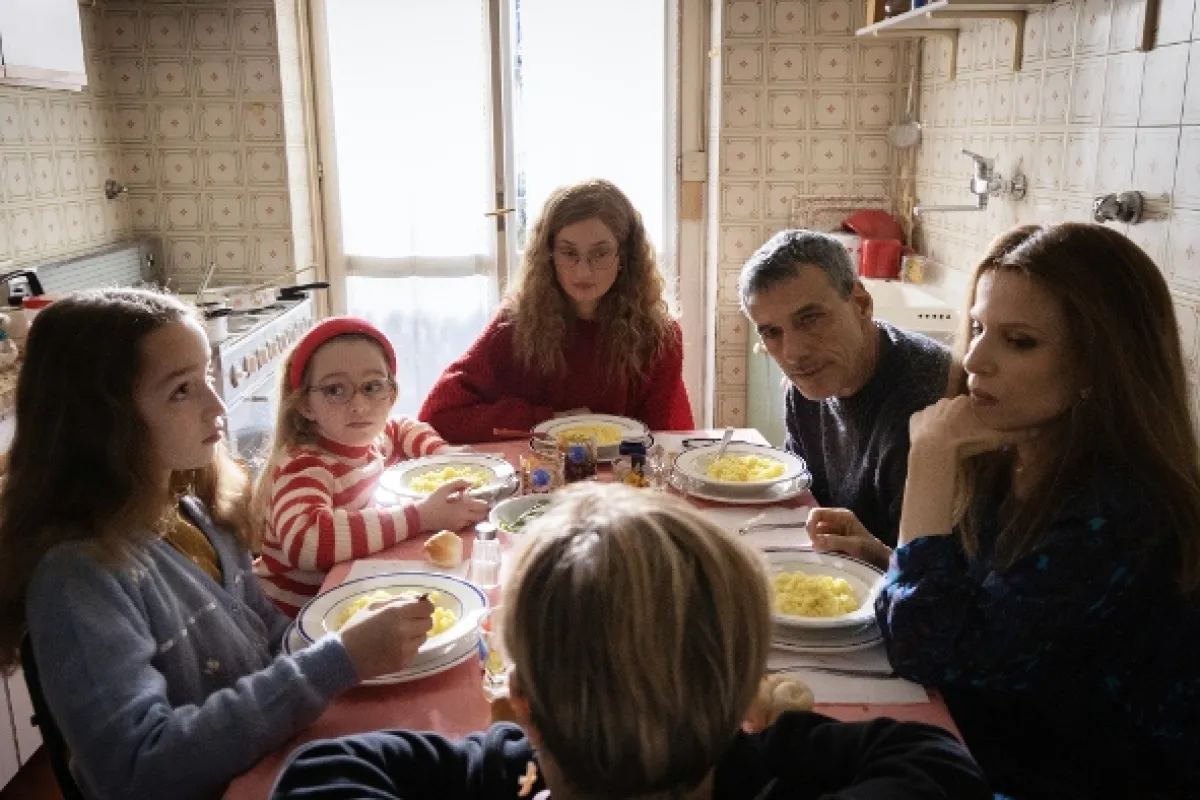 Geniální přítelkyně (My Brilliant Friend IV: The Dispersion), 2022 - fotogaléria