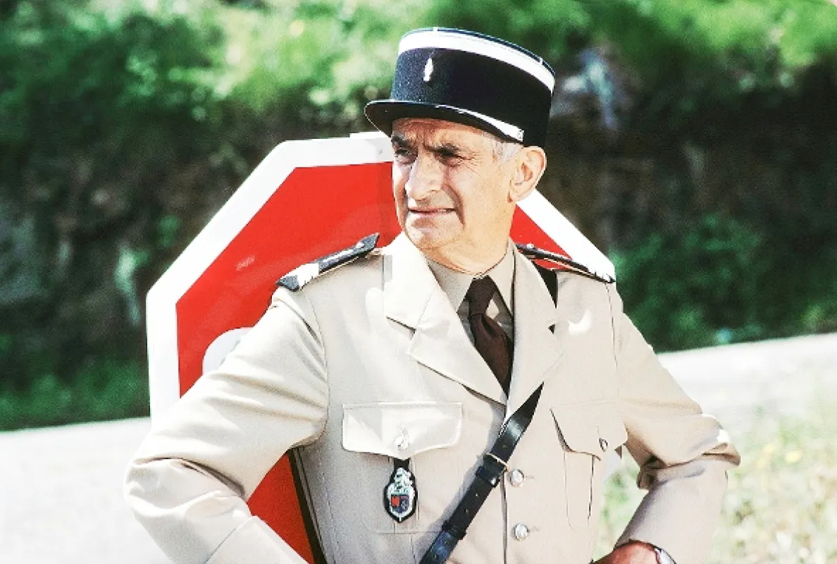 Žandár a žandárky (Le gendarme et les gendarmettes), 1982 - fotogaléria