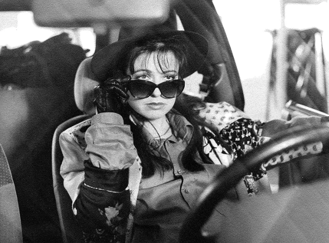 Lepší je být bohatý a zdravý než chudý a nemocný (Lepšie byť bohatý a zdravý ako chudobný a chorý), 1992 - fotogaléria