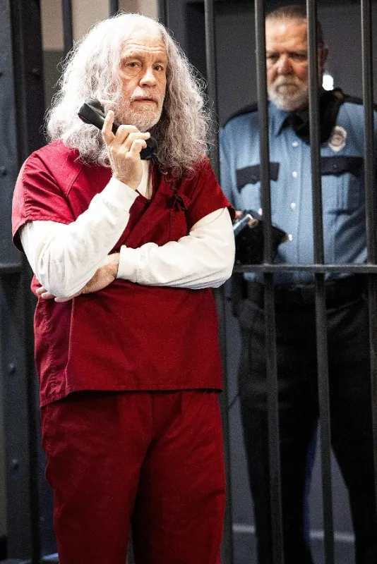 V zajetí mysli (Mindcage), 2022 - fotogaléria