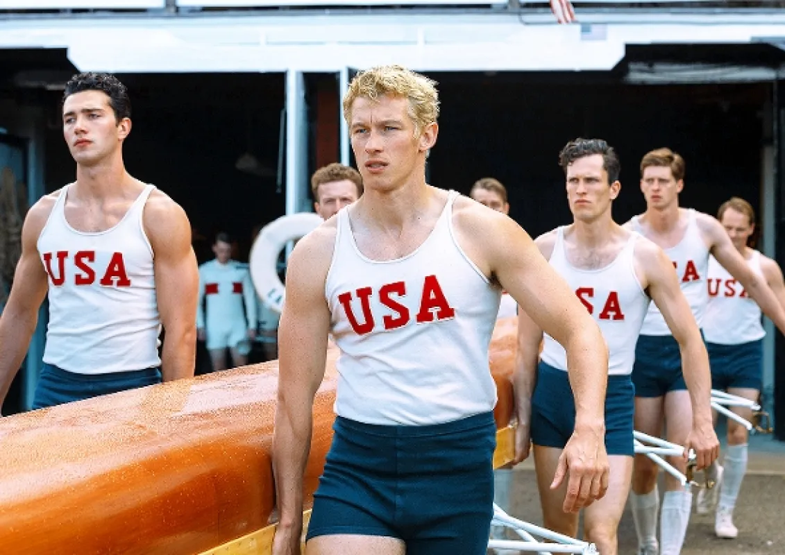 Chlapci v člne (The Boys in the Boat), 2023 - fotogaléria