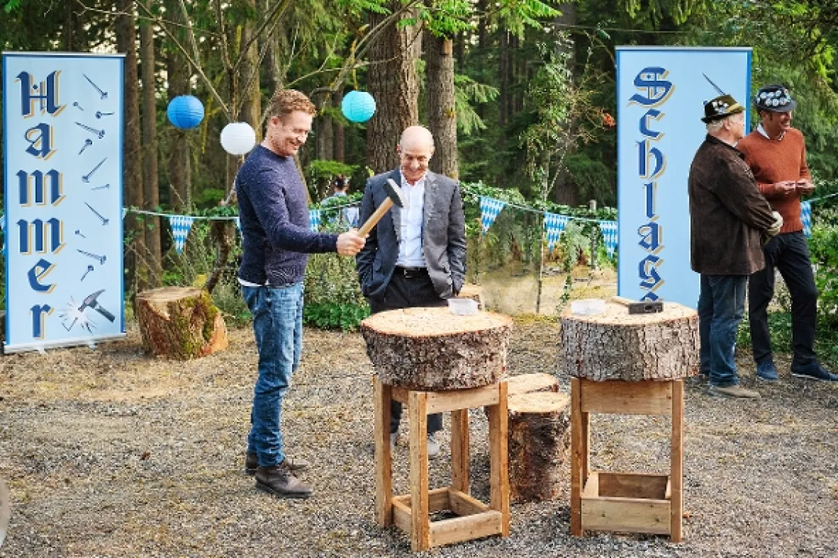 Päťdesiatka na krku (Mid-Love Crisis), 2022 - fotogaléria