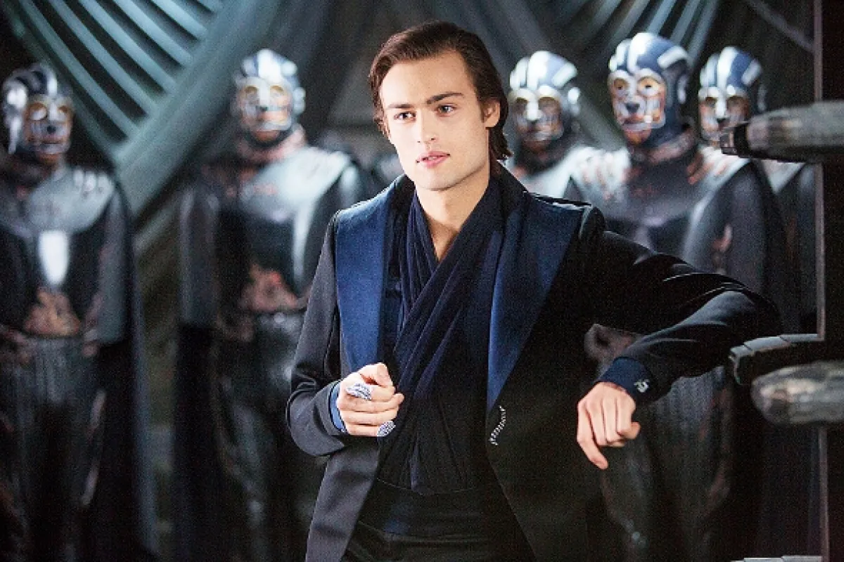 Jupiter vychází (Jupiter Ascending), 2015 - fotogaléria