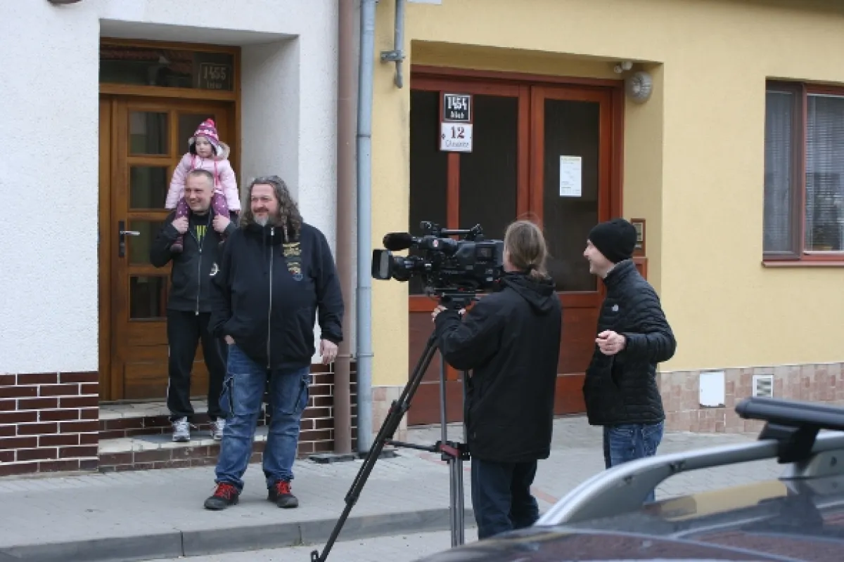 Výmena manželiek - fotogaléria