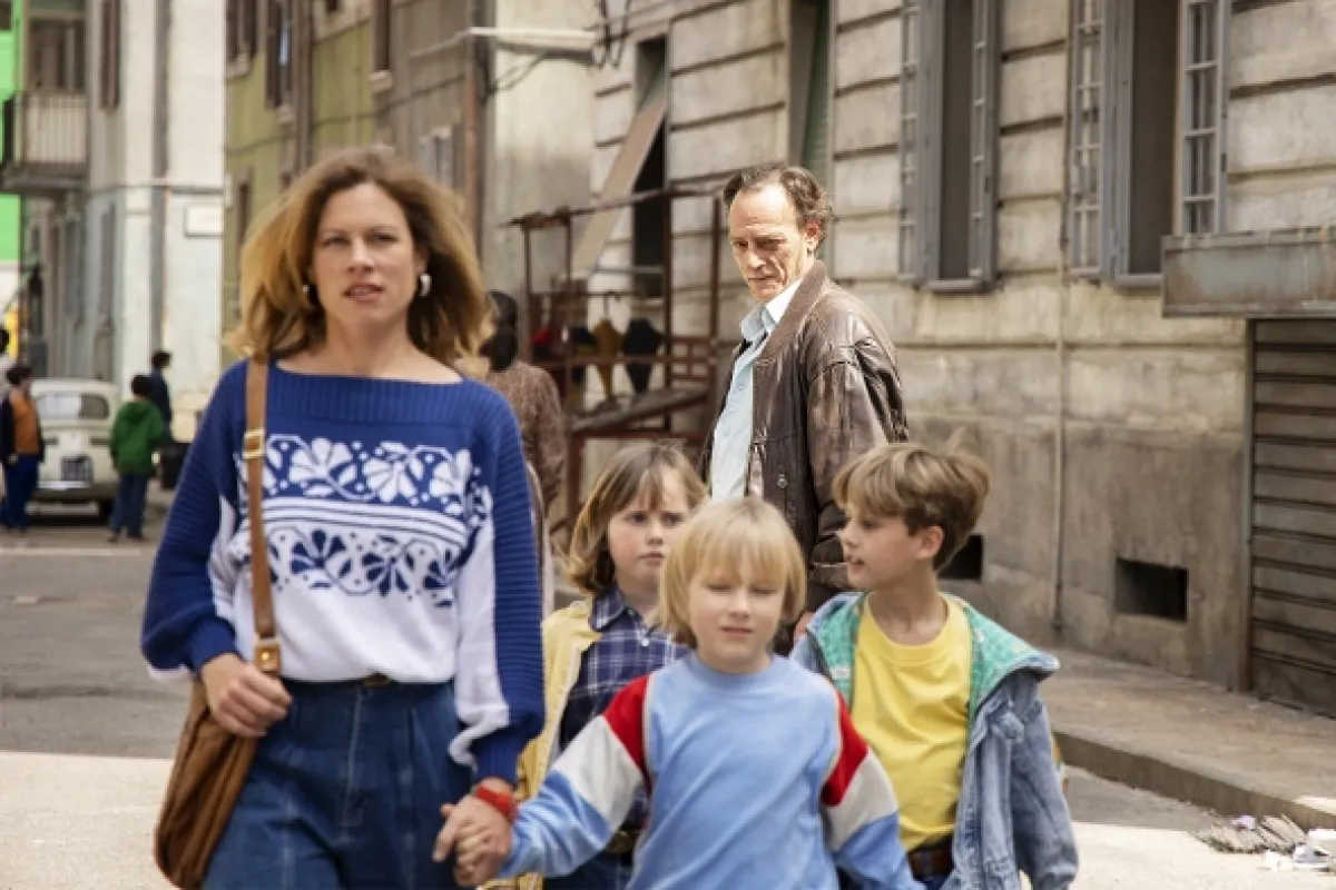 Geniální přítelkyně (My Brilliant Friend IV: Compromises), 2022 - fotogaléria
