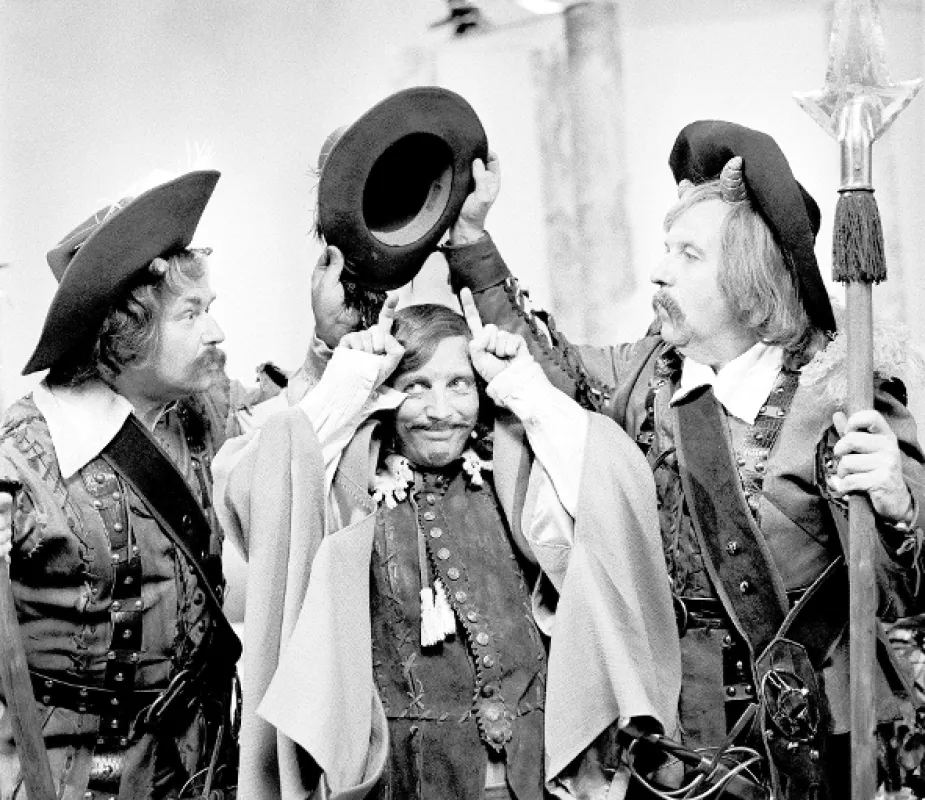 Vojačik a dračia princezná, 1982 - fotogaléria