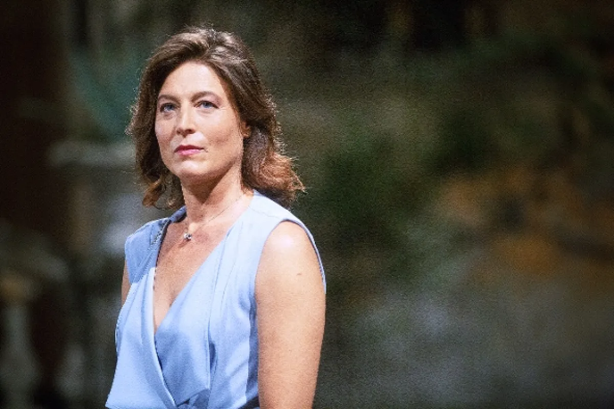 Hrdina temnej noci (Hard Night Falling), 2019 - fotogaléria