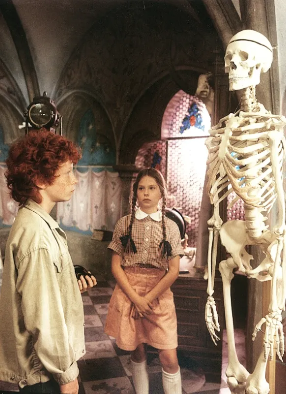 O zapomnětlivém černokněžníkovi (O ZAPOMNĚTLIVÉM ČERNOKNĚŽNÍKOVI), 1991 - fotogaléria