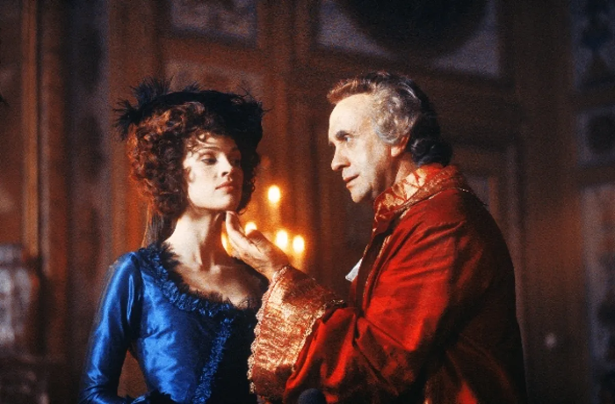 Aféra s náhrdelníkem (The Affair of the Necklace), 2001 - fotogaléria