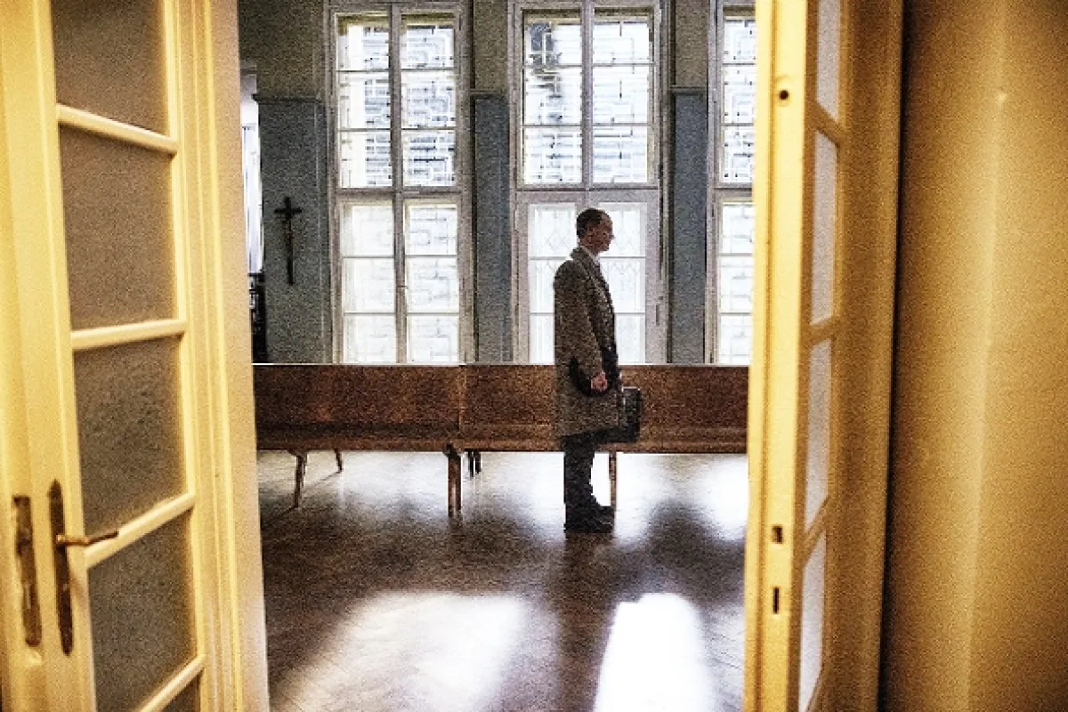 Šarlatán (Charlatan), 2020 - fotogaléria