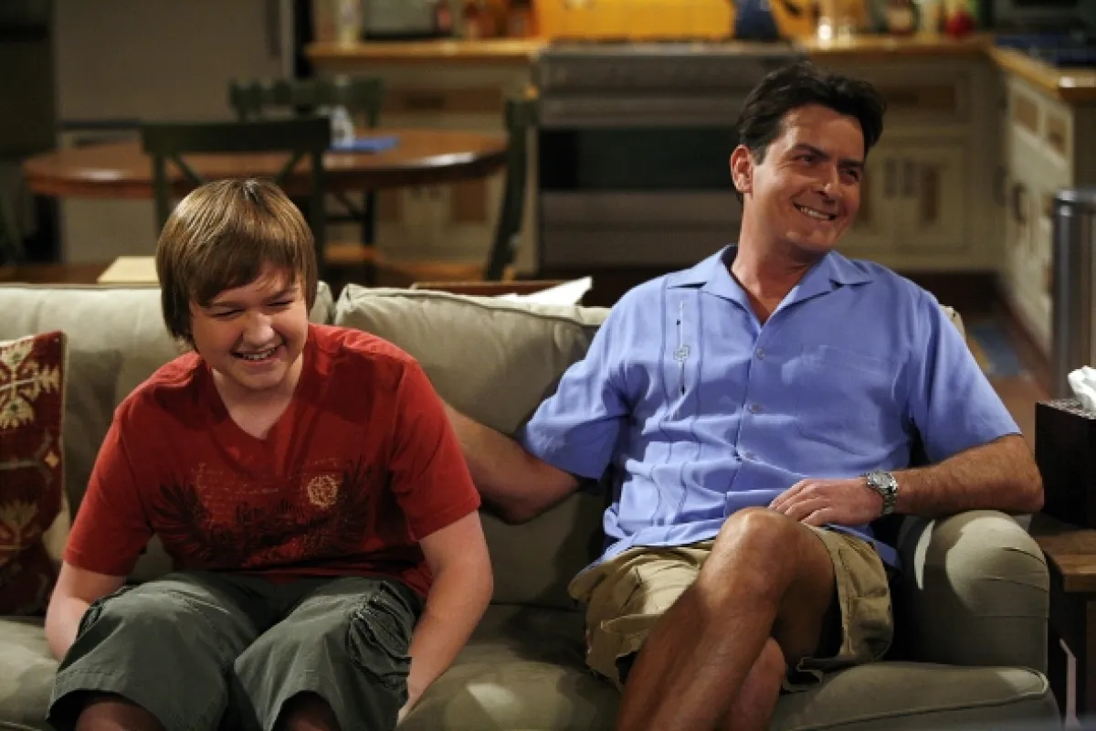 Dva a půl chlapa (Two and a Half Men VI), 2008 - fotogaléria