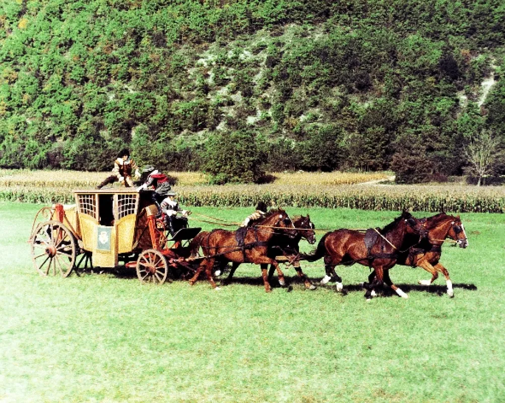 Štyria sluhovia a štyria mušketieri 2: Len počkaj kardinál! (Les Charlots en folie: Á nous quatre Cardinal!), 1974 - fotogaléria