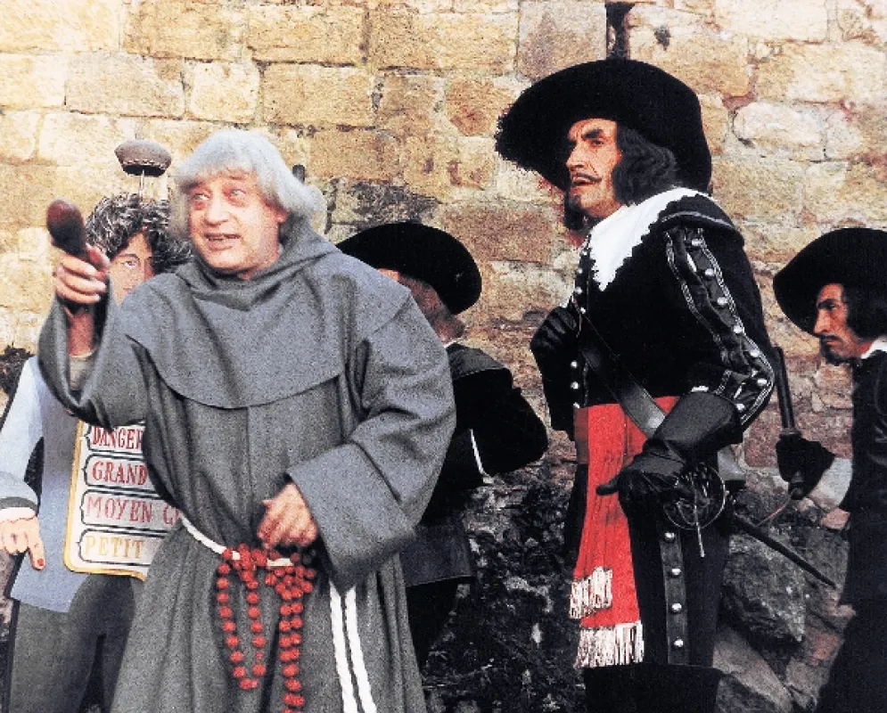 Štyria sluhovia a štyria mušketieri 2: Len počkaj kardinál! (Les Charlots en folie: Á nous quatre Cardinal!), 1974 - fotogaléria