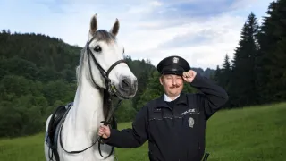 Strážmistr Topinka (8/13)