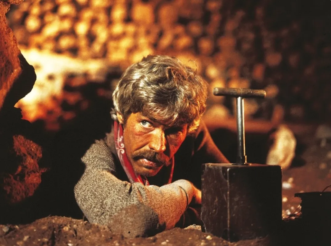Dole hlavou (Giú la testa), 1971 - fotogaléria