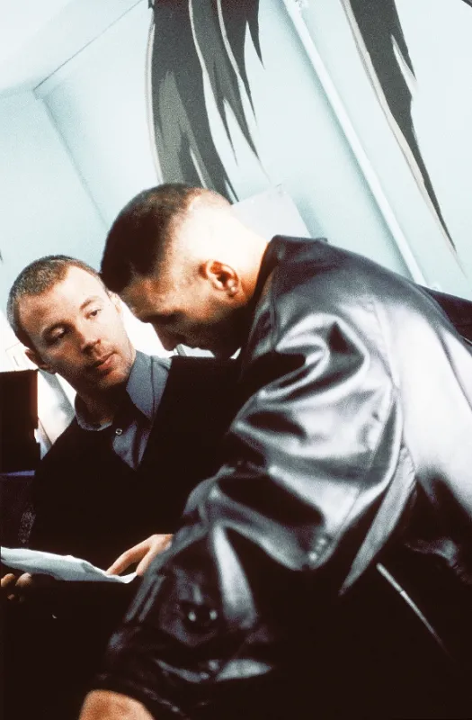 Zbaľ prachy a vypadni! (Lock, Stock and Two Smoking Barrels), 1999 - fotogaléria