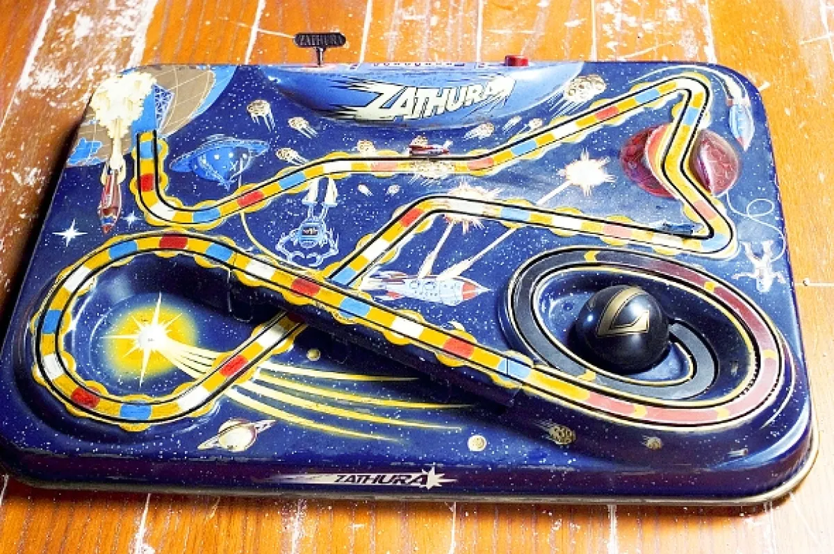 Zathura: Vesmírné dobrodružství (Zathura: A Space Adventure), 2005 - fotogaléria