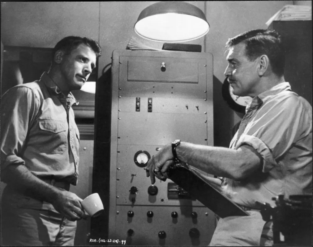 Pluj tiše, pluj hluboko (Run Silent, Run Deep), 1958 - fotogaléria
