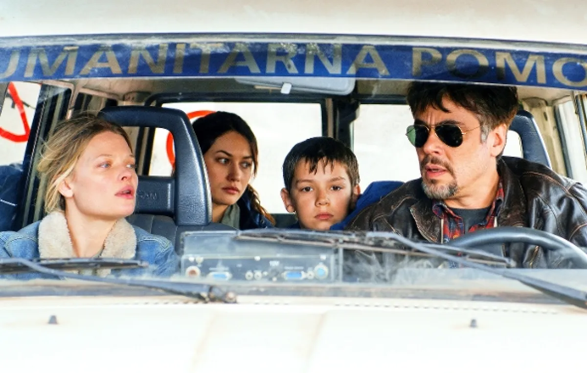 Perfektný deň (A Perfect Day), 2015 - fotogaléria