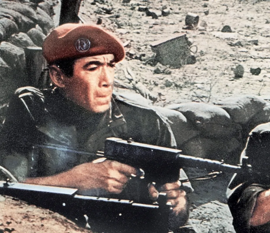 Ztracená jednotka (Lost Command), 1966 - fotogaléria