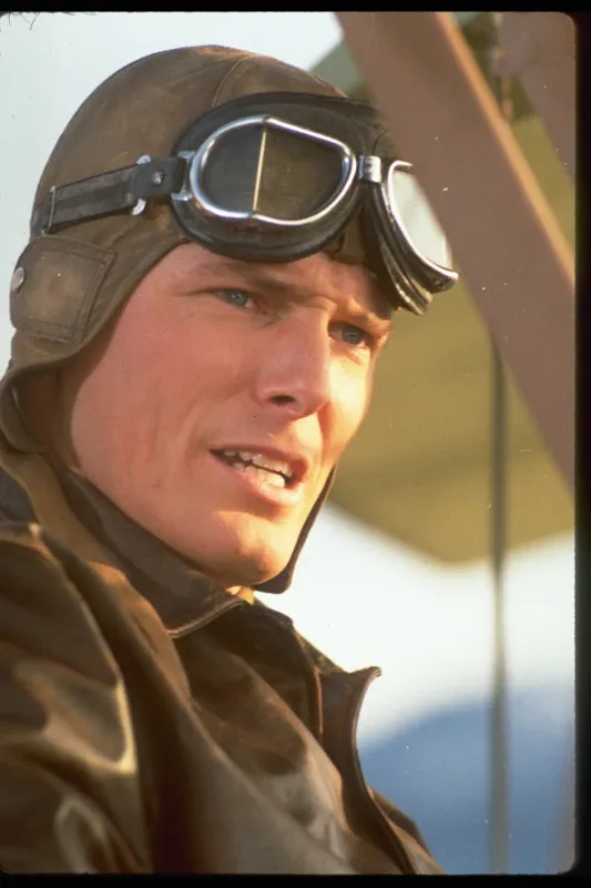 Pilotův návrat (Aviator, The), 1985 - fotogaléria