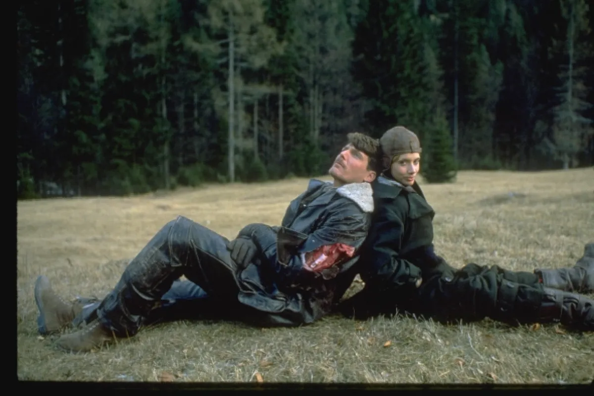 Pilotův návrat (Aviator, The), 1985 - fotogaléria
