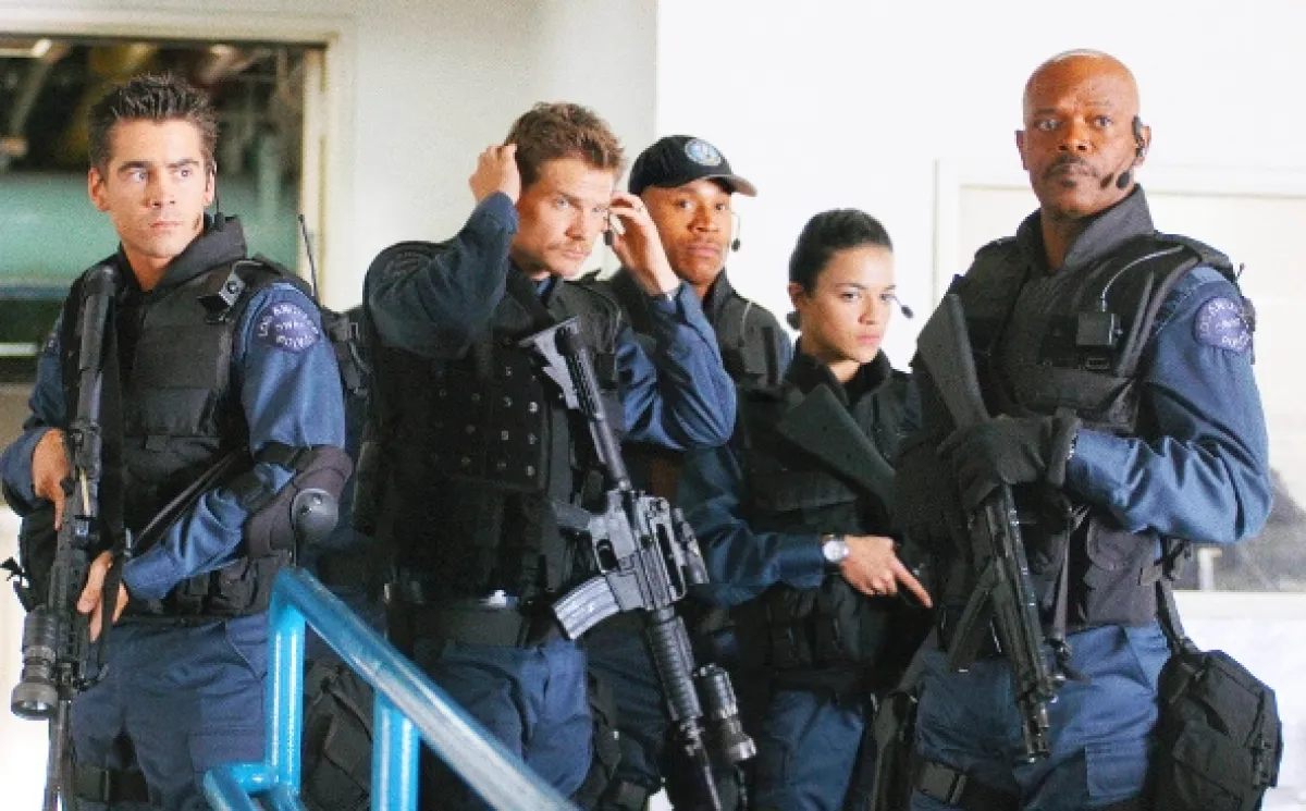 S.W.A.T. - jednotka rychlého nasazení (S.W.A.T.), 2003 - fotogaléria