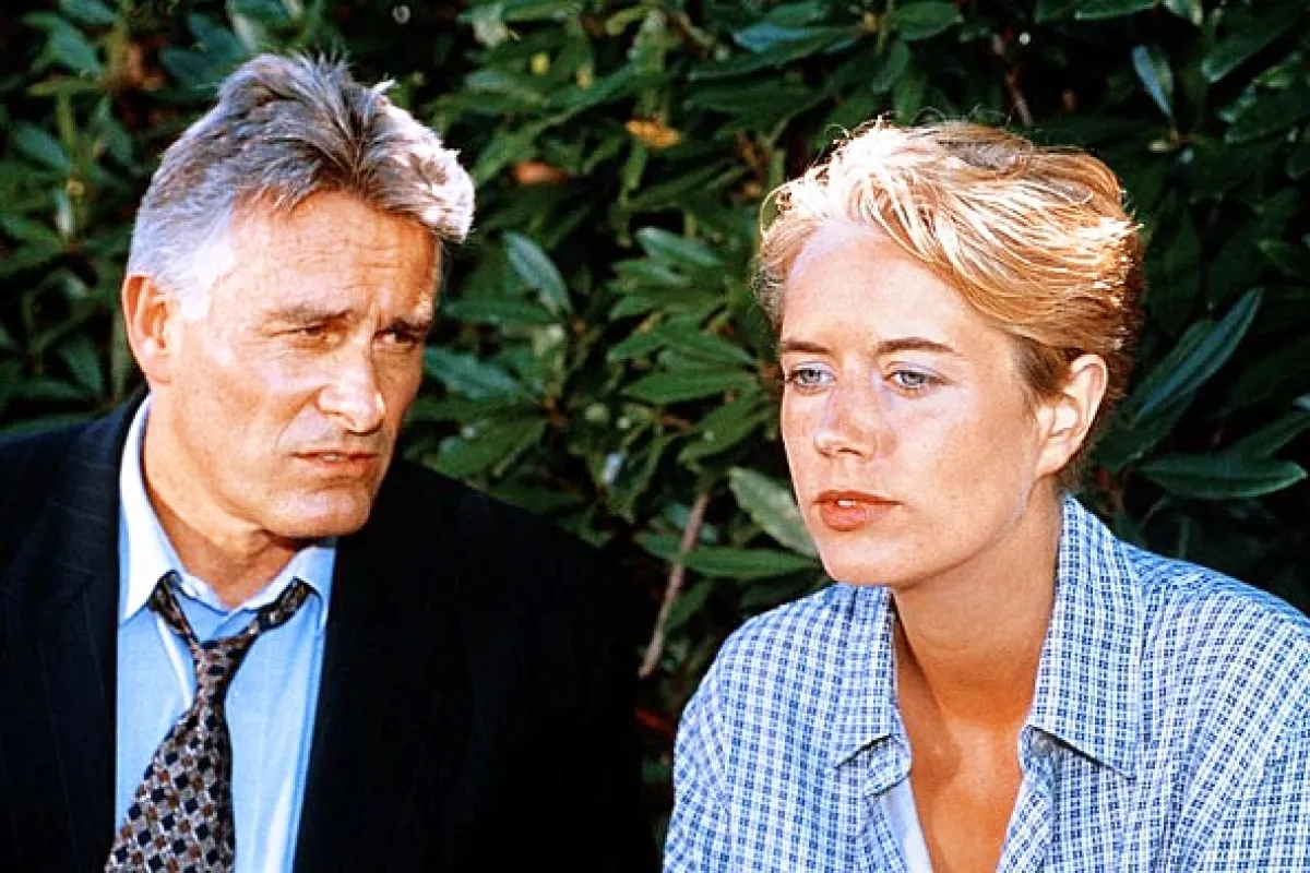 Rosamunde Pilcher: Chmáry na obzore (Rosamunde Pilcher: Wolken am Horizont), 1995 - fotogaléria