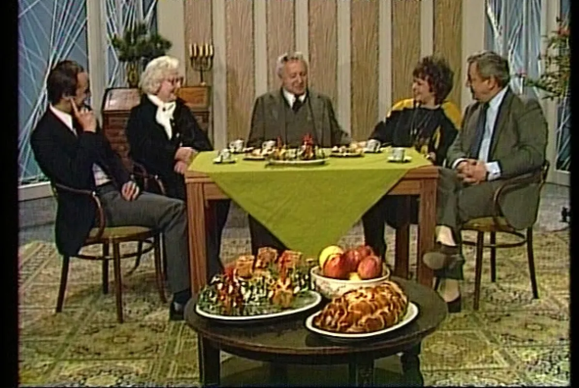 Než se zvedne opona, 1985 - fotogaléria