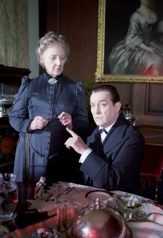 Z pamětí Sherlocka Holmese (The Memoirs Of Sherlock Holmes), 1994 - fotogaléria
