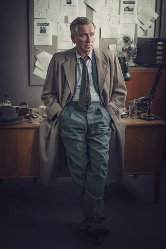 Agatha Christie: Plavý kůň (Pale Horse, The), 2019 - fotogaléria