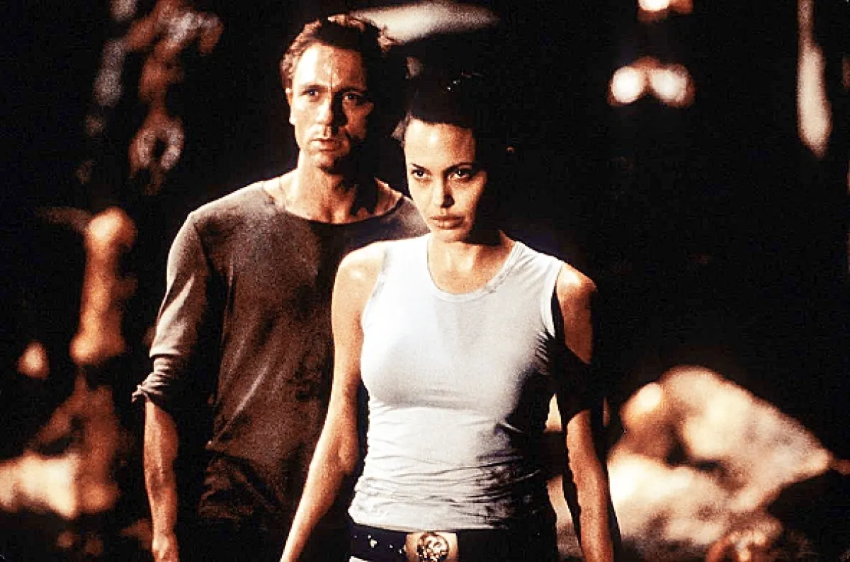 Lara Croft - Tomb Raider: Kolíska života (Lara Croft Tomb Raider: The Cradle of Life), 2002 - fotogaléria