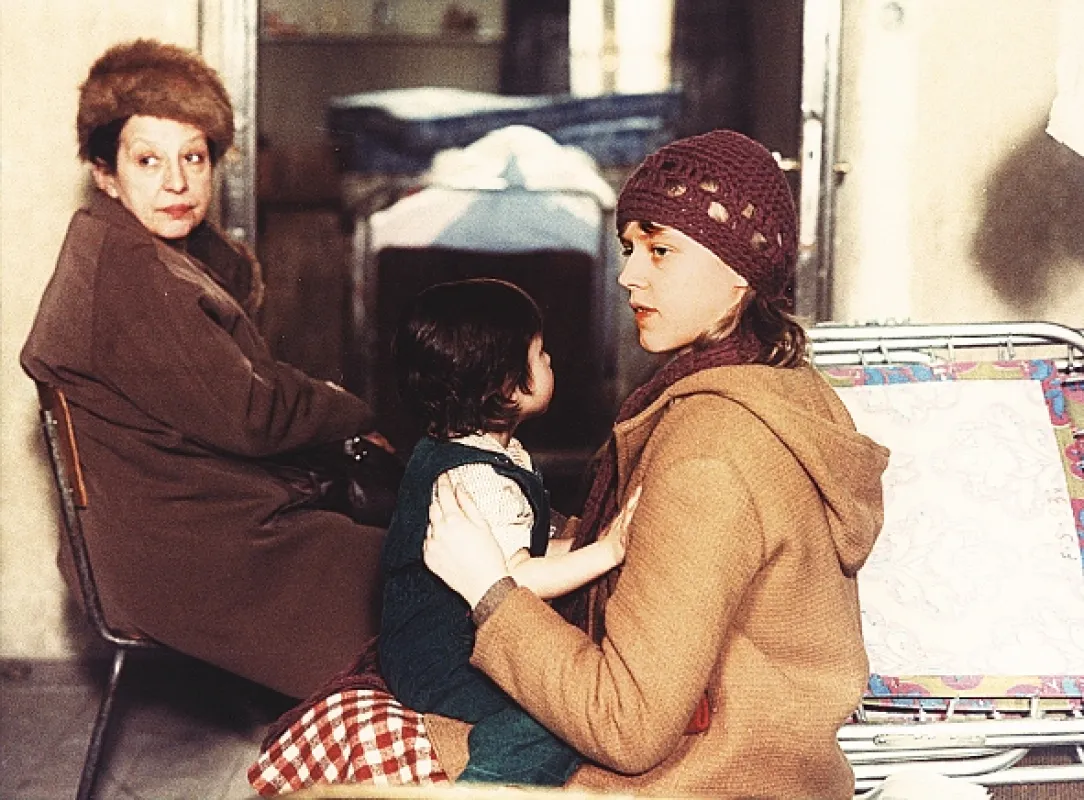 Dívka s mušlí, 1981 - fotogaléria
